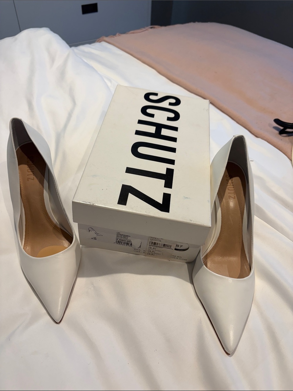 SCHUTZ White Pointed-Toe Patent Leather Pumps